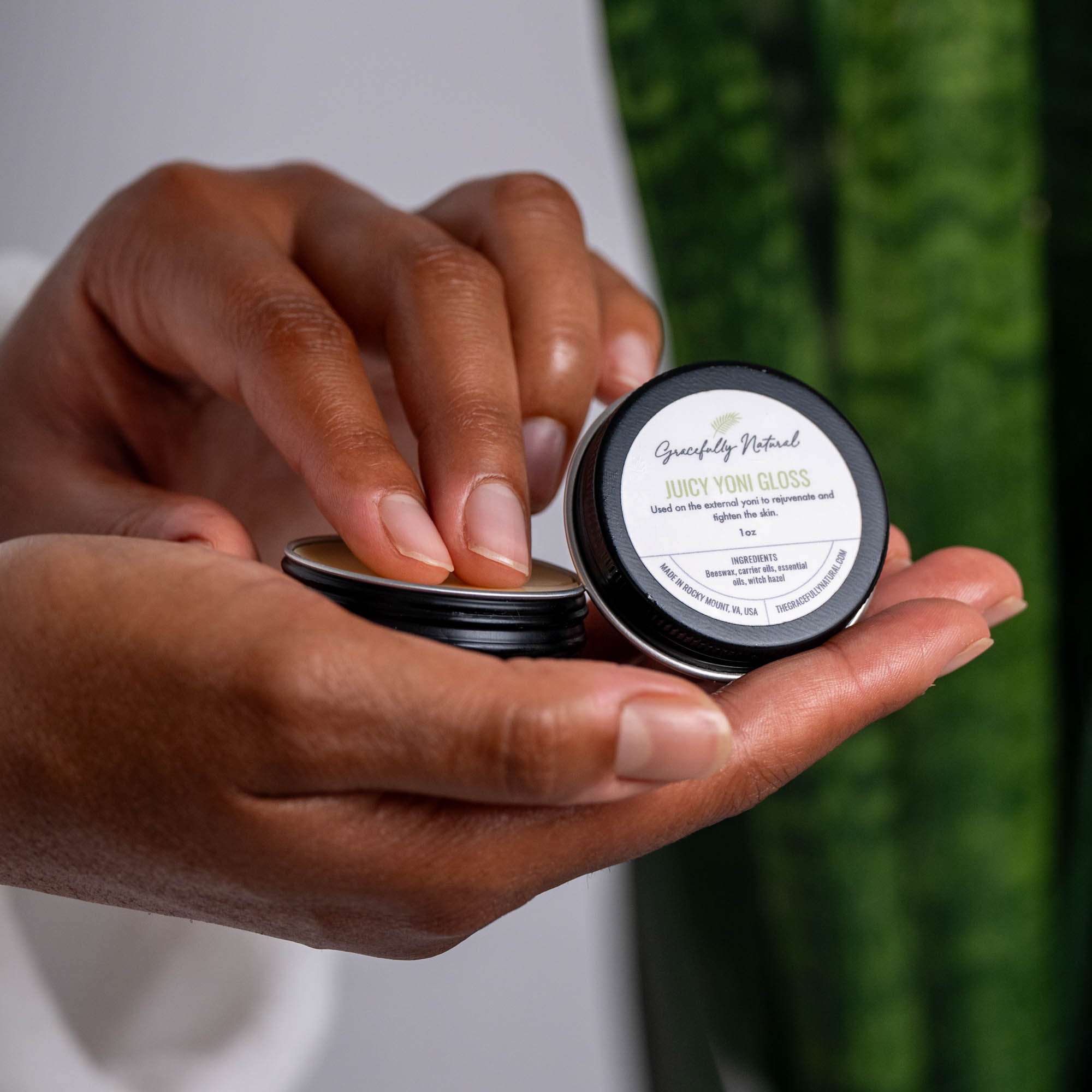 Juicy Yoni Gloss